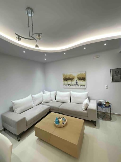 شقة The Cosy Nest - Breakfast Lncluded Rhodes City المظهر الخارجي الصورة